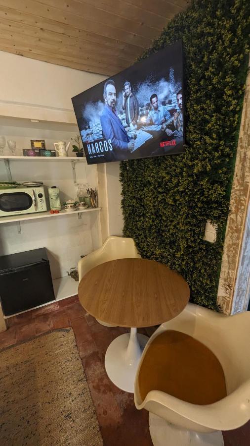 Tiny Smart Home, Private Garden & Outside Jacuzzi. Center Sintra! מראה חיצוני תמונה